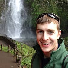 Eric Ireland • Physics • Carthage College