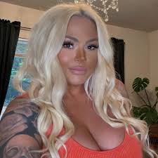 Over 50,000 rubber ducks dumped into Chicago River for annual Windy City  Rubber Ducky Derby abc7.ws/2aWvWE9