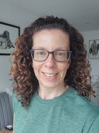 What a lovely head of curls to work with today. Any curly hair clients in  need of a detox and deep conditioning treatment?