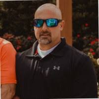 9 "Thomas Gizzi" profiles