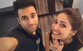 Yami gautam family, husband, sister, age, height. Shocking Details Pulkit Samrat Began Dating Yami Gautam After Wife Shweta S Miscarriage Movies News