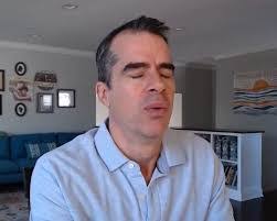 Matthew Raftery's Instagram, Twitter & Facebook