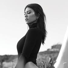 Kourtneykardashian and stephanie shepherd at taverna tony in malibu 04/06/2021. Kourtney Kardashian Kourtneykardash Twitter