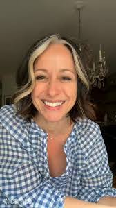 Kaitlin Dawson's Instagram, Twitter & Facebook