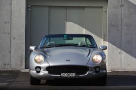 The tvr chimaera used a steel backbone chassis with side rails to provide impact protection which the front disk brakes of the tvr chimaera are 260 mm in diameter and ventilated while the rear disk. Tvr Chimaera 5 0 Und Wehe Wenn Er Losgelassen Fahrzeugberichte Zwischengas