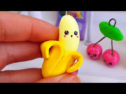 что можно сделать из лёгкого пластилина на новый год Lepim Banan Brelok Iz Lyogkogo Plastilina Diy Kawaii Banana Clay Tutorial Youtube