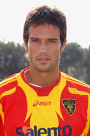Ha giocato nella roma, nella triestina, nella salernitana, nel lecce e nel piacenza. Alessandro Tulli Alchetron The Free Social Encyclopedia