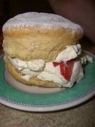 Scottish Scones Mmmmmmm My House Has The Delicious Aroma Of Scottish Scones Floating From The Kitchen Scottish Scone For Scottish Recipes Irish Recipes Scones