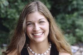 Tanya Vance's Instagram, Twitter & Facebook