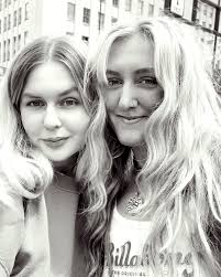 Molly Ann Johnston (@hello_from.molly) • Instagram photos and videos