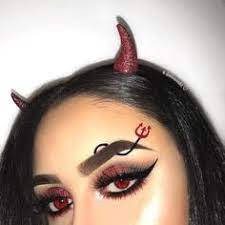 Simply download the pdfs, cut them out, fold and stick, and then start having some halloween monster. Die 9 Besten Ideen Zu Teufel Halloween Kostume Schminken Halloween Halloween Make Up Ideen Halloween