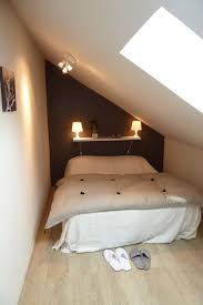 Petite Chambre Sous Les Toits Chambre Sous Combles Petite Chambre Sous Les Toits Amenagement Combles Chambre