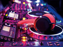 „all i want for christmas is you este, şi anul aceasta, cea mai ascultată melodie de crăciun. Aceasta Este Cea Mai AscultatÄ Melodie Din Istorie