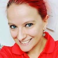 Carolyn Kish's Instagram, Twitter & Facebook