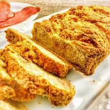 Knuspriges Brot Aip Und Paleo Freundlich Brot Ist Fur Die Meisten Von Uns Etwas An Das Wir Seit Den Fruhesten Kindh Rezepte Lebensmittel Essen Aip Rezepte