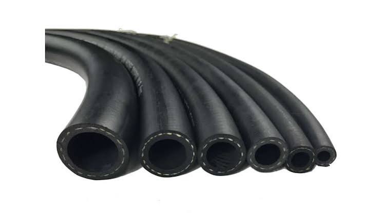 What are rubber hoses and how are rubber hoses manufactured? | Sinopulse
