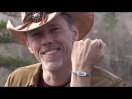 Artist Profile: Jonathan Byrd at The Kraken