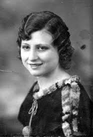 Maxine Wymore's Childhood