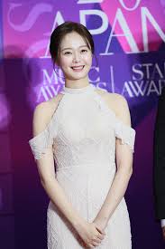 쪽지를 보낸 사람들은 대부분 해외에 있는 런닝맨 팬들인 것으로 알려졌다. ì „ì†Œë¯¼ ëŸ°ë‹ë§¨ ì—¬ì‹ ì˜ í™œì§ í•€ ê½ƒë¯¸ì†Œ