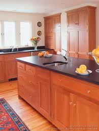 Shaker Kitchen Cabinets Door Styles Designs And Pictures Cherry Wood Kitchen Cabinets Wood Kitchen Cabinets Cherry Cabinets Kitchen