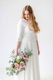 Hochzeitskleider gast hochzeit kleid standesamt schöne kleidung festliche kleider kleider mode schick kleid hochzeit mode für frauen outfit ideen. Brautkleider Fur Grosse Grossen Elementar I Moderne Brautkleider