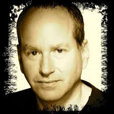 Daniel Bloomfield (@TheBloomer)