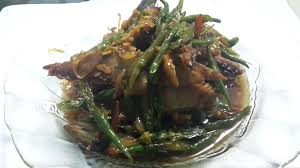 Resep tongkol cabai hijau merupakan hidangan yang dibuat dengan bahan dasar ikan tongkol. Pindang Tongkol Cabai Hijau Masakan Omah