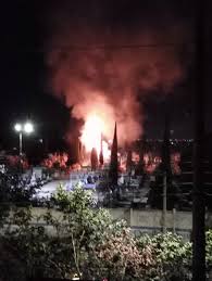 Nuevas declaraciones del presidente barreda sobre el auto del incendio de guadalajara. Trafico Zmg Incendio Dentro Del Panteon De Guadalajara Facebook