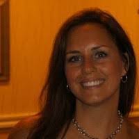 Melinda Leach's Instagram, Twitter & Facebook