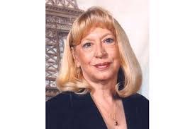 Sandra Shue's Instagram, Twitter & Facebook