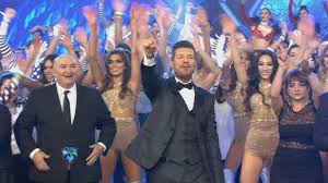 De lunes a viernes a las 22 en @eltrecetv #showmatch @marcelotinelli 🔥. Marcelo Tinelli Abrio Showmatch Con Emocionantes Palabras Para Su Hija Cande Eltrece