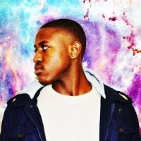 Kelly Reppert's Instagram, Twitter & Facebook