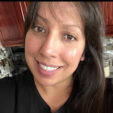 Can anyone tell me if it's just baby oil for the lava design of can mineral  oil be used 🤔