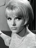 Эмили Ройер (Emily Reuer): фильмы, биография, семья, фильмография —  Кинопоиск