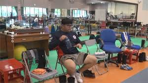 台灣舉重選手謝昀庭今天在東京奧運男子舉重 109 公斤以上量級（無限量級）b組賽事上陣，抓舉 172 公斤，挺舉 206 公斤，以總和 378 公斤，排名b組第6，確定無緣獎牌。 Vl 6kymylthqpm