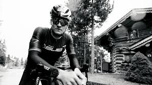 Jul 09, 2020 · 3:29:04 by itu short course racer kristian blummenfelt (2018) with a 21:36 swim, 1:56 bike, and 1:06 run at the ironman 70.3 middle east championship in bahrain. Kristian Blummenfelt Pho3nix Sub7 And Pho3nix Sub8