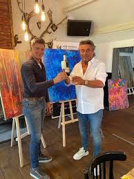 Listen to ik ga leven (goldfinger remix), er is was aan de hand and more from rob van daal. Nieuws Archives Rob Van Daal Art