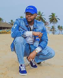 Clica na foto para baixar. Kizz Daniel Latest Kizz Daniel Songs Albums Cute9ja Media