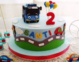 Torta Tayo The Little Bus Torta De Camiones Tortas De Cumple Tortas De Autos