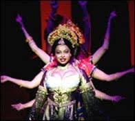 With paula braun, nataly cabanas, mohana krishna, lorena lobato. Bombay Dreams On Broadway By Neria H Hebbar