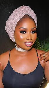 Sophisticated right? 😉😉😉 You too can look this gorgeous when you book us  for your birthday and that party you will be going to tomorrow. Mua: Grace  Yings For bookings: 08167479597