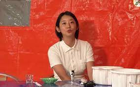 Jun 30, 2021 · 동성애 커밍아웃 모든 방송국 후에 밝힌 바로는 자신이 이를 밝히기 원하던 시기가 이니었지만 모 기자가 보도하려던 탓에 그냥 본인이 커밍아웃한 것이라고 한다. Tyc Xzarc3vsom