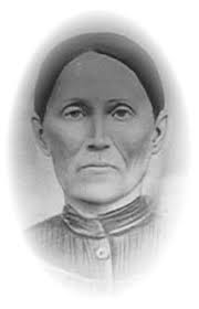 In 1986 I attended a Nunley family reunion in Viola, TN. That reunion  prompted a few Nunley elders to compile notes that became a self-printed  notebook titled, “Norman Nunley and his Kin.” (