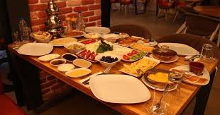 fi kafe kahvalti evi melikgazi kayseri menu ve fiyatlar 2020 menu serpme kahvalti 50 tl kisi basi kisi basi ortalama fiyat 50 tl calisma parti fince evler
