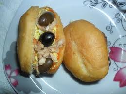 Recette Fricasse Tunisien Maison En Video Recette Recette Fricasse Tunisien Recette Recettes Africaines