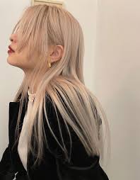 2025 #全球首创《哑光滤镜匀染技术》 东南亚巡回网络爆款发色完美呈现课程内容： 全球首染护同步商业免漂高级感发色