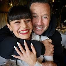 Florine Charles's Instagram, Twitter & Facebook