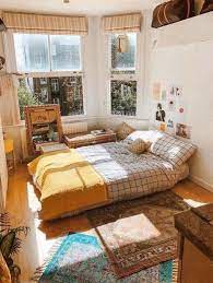 36 Awesome Small Bedroom Decorating Ideas On Budget To Get A Spacious Look Smallbedroomdecorating Smallbe Aesthetic Bedroom Dream Rooms Aesthetic Room Decor