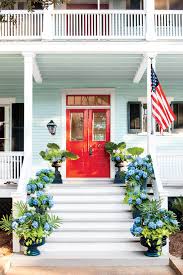 How To Pick The Right Exterior Paint Colors Southern Living Exterior paint colors with my brick house? exterior paint colors southern living