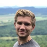 1100+ profils pour “Gates”